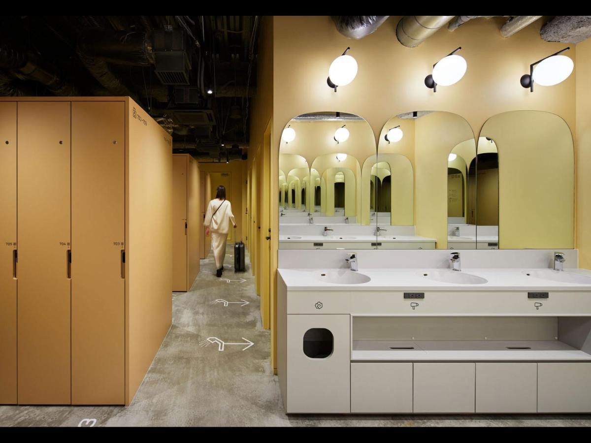 9h Nine Woman Shinjuku Sleep Lab โรงแรมแคปซูล